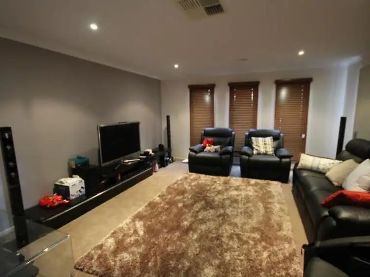 Second view of Homely house listing, 113 Hammersmith Circuit, Traralgon VIC 3844