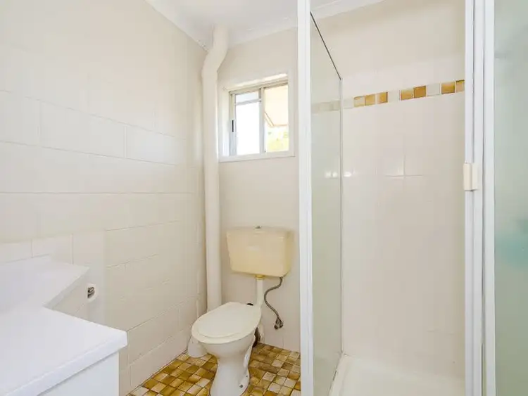 Fourth view of Homely unit listing, 3/51 Harbour Terrace, Gladstone Central QLD 4680