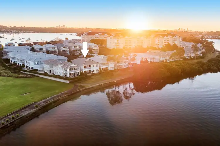 27 Jacaranda Drive, Cabarita NSW 2137