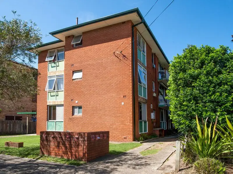 Main view of Homely unit listing, 6/4 Flack Avenue, Hillsdale NSW 2036