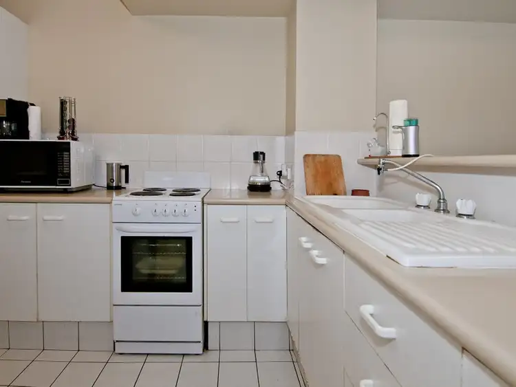 Fifth view of Homely house listing, Unit 2/50 Castile Crescent, Edens Landing QLD 4207