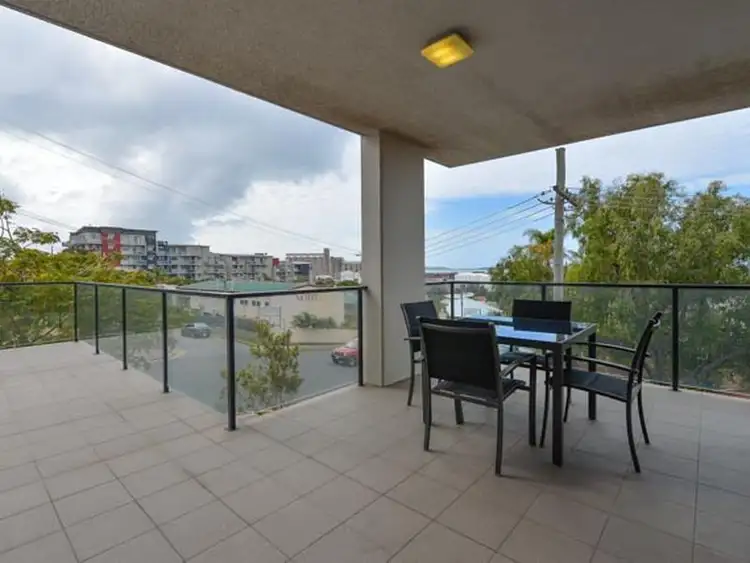 Fifth view of Homely unit listing, Unit 13/17 Roseberry Street, Gladstone Central QLD 4680