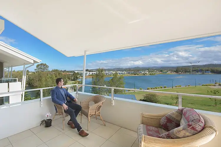 34/1 Lakefront Crescent, Varsity Lakes QLD 4227