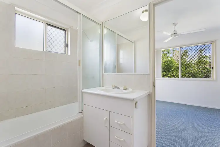 Sixth view of Homely unit listing, Unit 2/93 Pennycuick Street, West Rockhampton QLD 4700