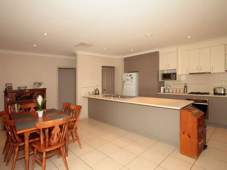 Second view of Homely house listing, 48 Yarrawah Crescent, Bourkelands NSW 2650