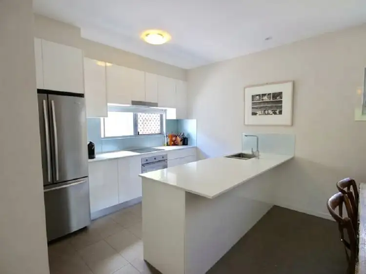 Third view of Homely townhouse listing, 2/340 Annerley Road, Annerley QLD 4103