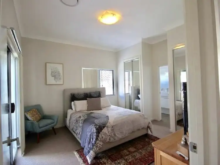 Sixth view of Homely townhouse listing, 2/340 Annerley Road, Annerley QLD 4103