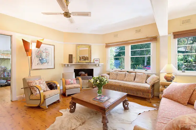 Second view of Homely house listing, 1/121 Avalon Parade, Avalon Beach NSW 2107