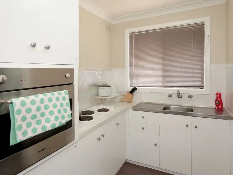 Fourth view of Homely flat listing, Unit 1/2 Bavaria Street, Tolland NSW 2650
