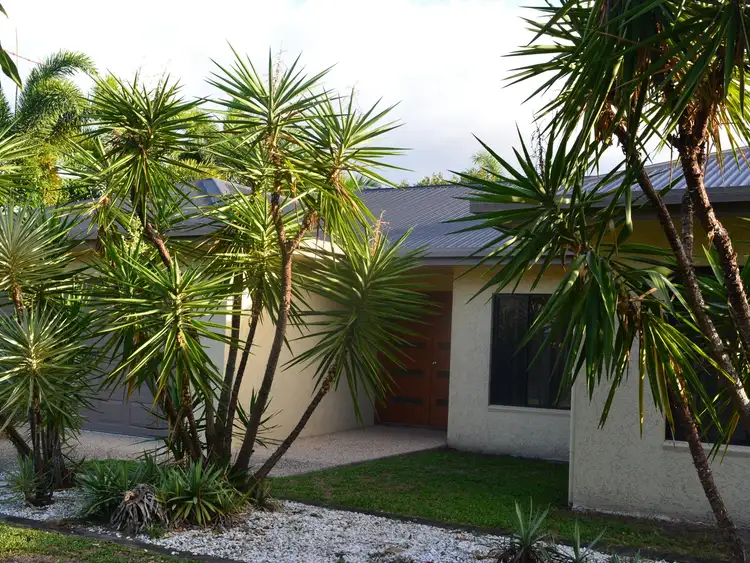 14 Chystanthus Street, Trinity Park QLD 4879