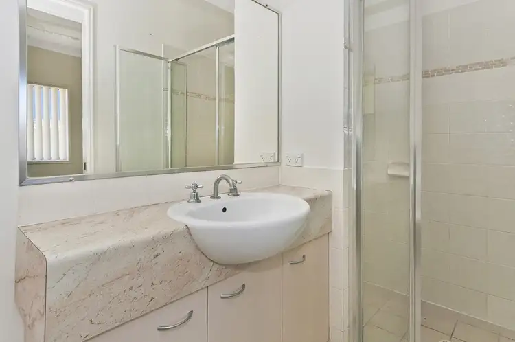 Sixth view of Homely house listing, 2 Bella Vista Circuit, Edens Landing QLD 4207