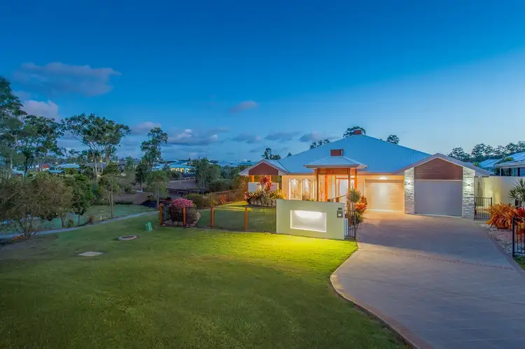 11 Grasstree Crescent, Kirkwood QLD 4680