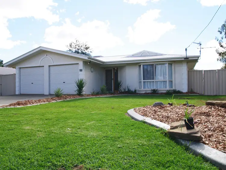 19 Alexander Avenue, Roma QLD 4455