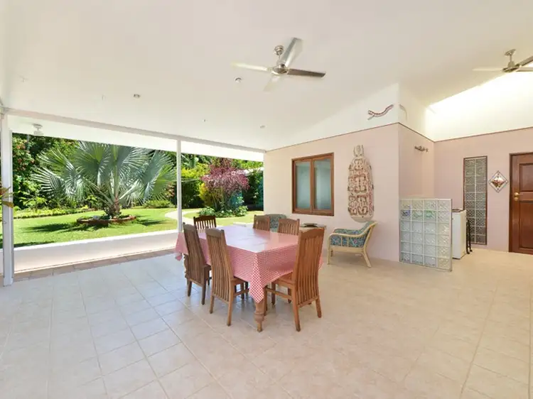 13 Bolton Street, Whitfield QLD 4870