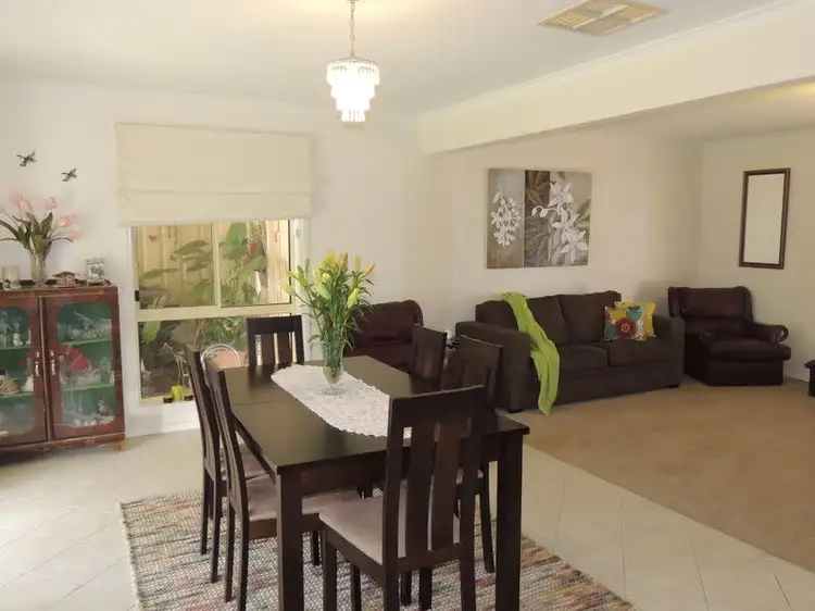 Fourth view of Homely unit listing, 2/66 Poole Boulevard, Swan Hill VIC 3585