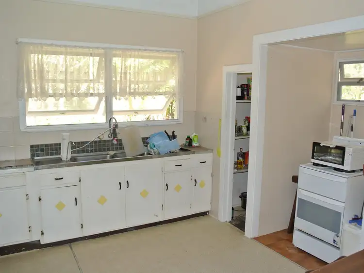 Fifth view of Homely house listing, 11 Noondoo Street, Macleay Island QLD 4184