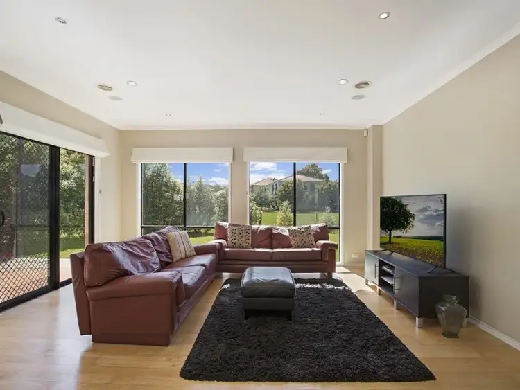 Seventh view of Homely house listing, 26 Augusta Way, Hidden Valley VIC 3756