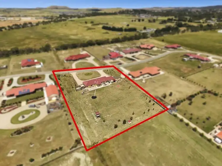 Second view of Homely house listing, 20 Cavallo Crescent, Hidden Valley VIC 3756