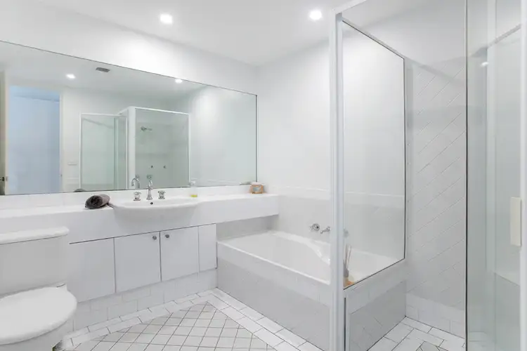 Sixth view of Homely unit listing, 7/8-12 Banksia Street, Dee Why NSW 2099