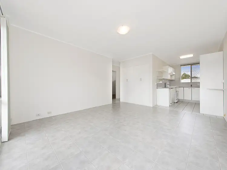 Fifth view of Homely unit listing, 2/9 Cadell Street, Toowong QLD 4066