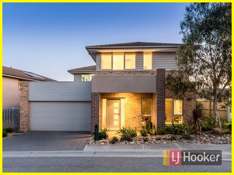 34 Barrier Reef Circuit, Endeavour Hills VIC 3802