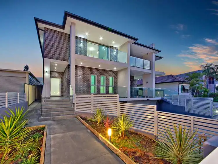 120 Juno Parade, Greenacre NSW 2190