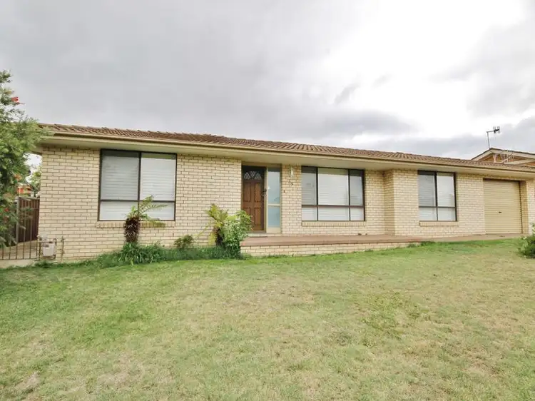 65 Tandora Street, Kelso NSW 2795