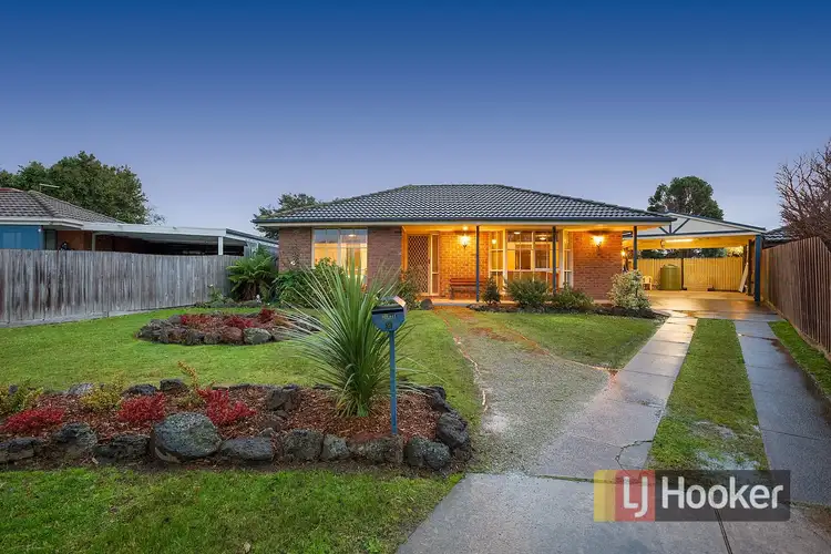 2 Amanda Court, Pakenham VIC 3810