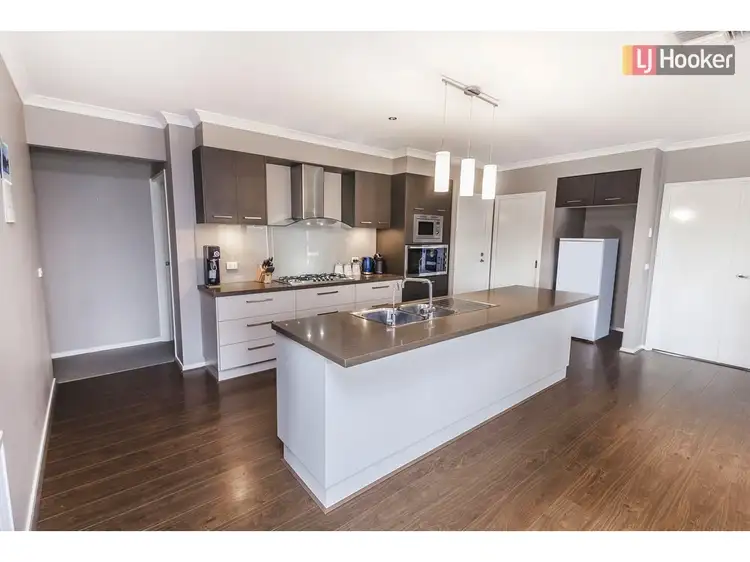 Third view of Homely house listing, 16 Gallantry Avenue, Craigieburn VIC 3064