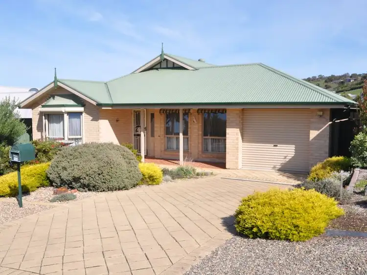 7 Wishart Cres, Encounter Bay SA 5211