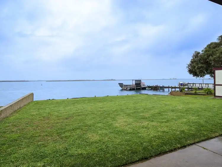 80 Mundoo Channel Drive, Hindmarsh Island SA 5214