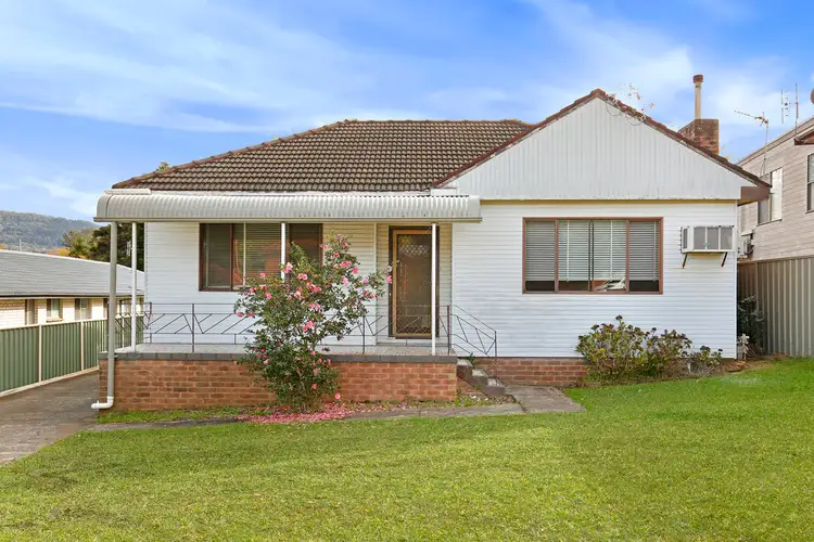 8 Wade Street, Figtree NSW 2525