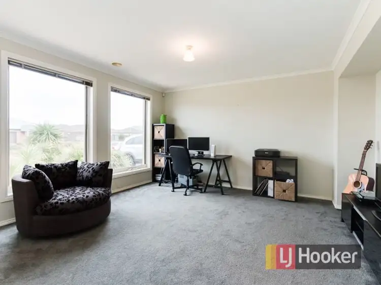 Seventh view of Homely house listing, 7 Robusta Avenue, Cranbourne VIC 3977