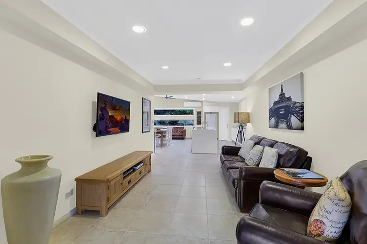 Fourth view of Homely house listing, 8 Parklands Close, Bateau Bay NSW 2261