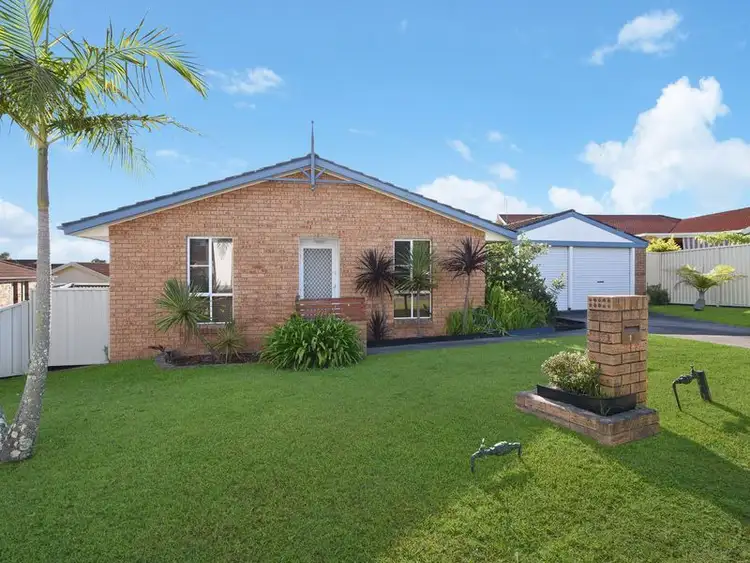 15 Woodside Court, Lake Haven NSW 2263