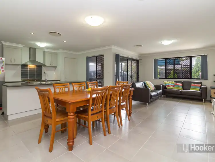 Third view of Homely house listing, 32 Fred Pham Crescent, Doolandella QLD 4077