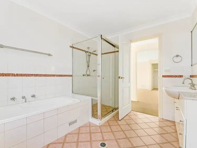 Seventh view of Homely house listing, 5 Kensington Place, Mardi NSW 2259