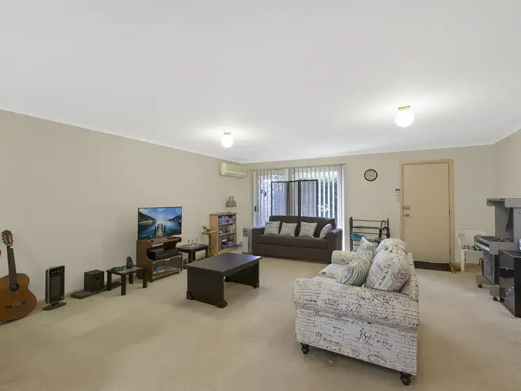 1/69A Brisbane Water Drive, Point Clare NSW 2250