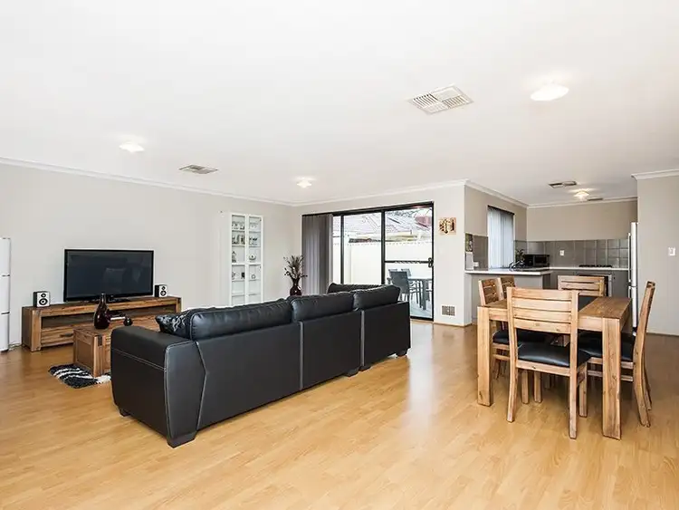Fifth view of Homely villa listing, 1/16A Bert Street, Gosnells WA 6110