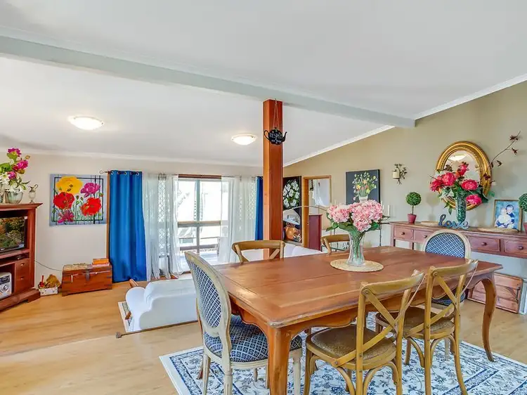 Second view of Homely house listing, 2 Terrace Court, Merrimac QLD 4226