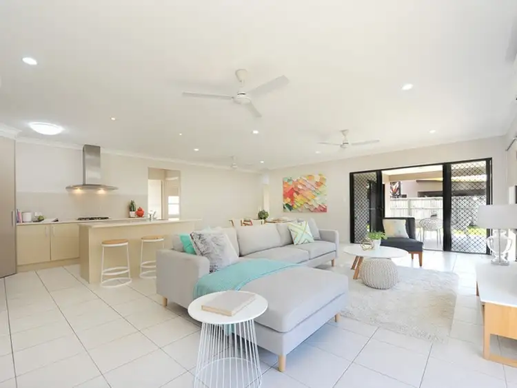 11 Totley Chase, Trinity Park QLD 4879