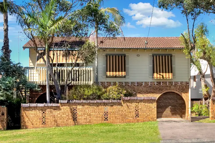 16 Promenade Avenue, Bateau Bay NSW 2261