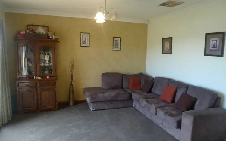 Fifth view of Homely house listing, 3 Devlin Court, Thurgoona NSW 2640