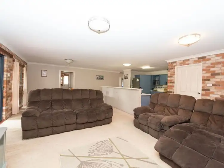 Fifth view of Homely house listing, 11 Morilla Street, Hillvue NSW 2340