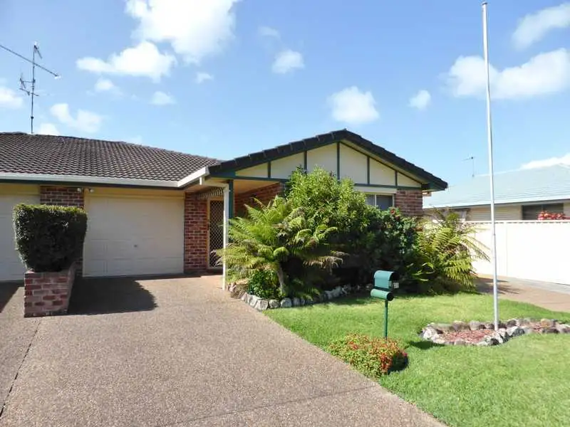 Main view of Homely villa listing, 2/21 Lachlan Avenue, Tuncurry NSW 2428