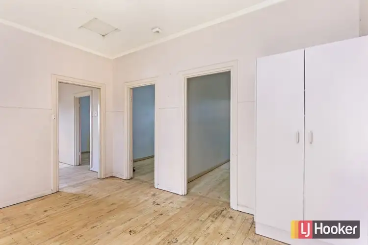 Fifth view of Homely semi-detached listing, 52 Watson Avenue, Broadview SA 5083