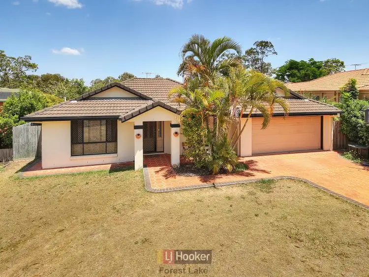19 Benarkin Street, Forest Lake QLD 4078