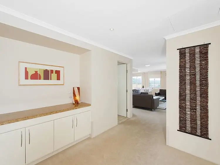 Fifth view of Homely unit listing, 301/2 Messines Street, Shoal Bay NSW 2315