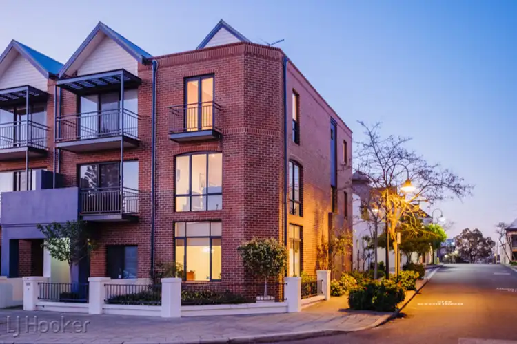 24 Kensington Street, East Perth WA 6004