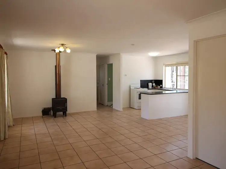 Second view of Homely rural property listing, 10 Richwood Court, Kensington Grove QLD 4341